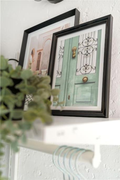 Tiny Apartment With Spacious Terrace On The Rhine Neuwied Exteriör bild